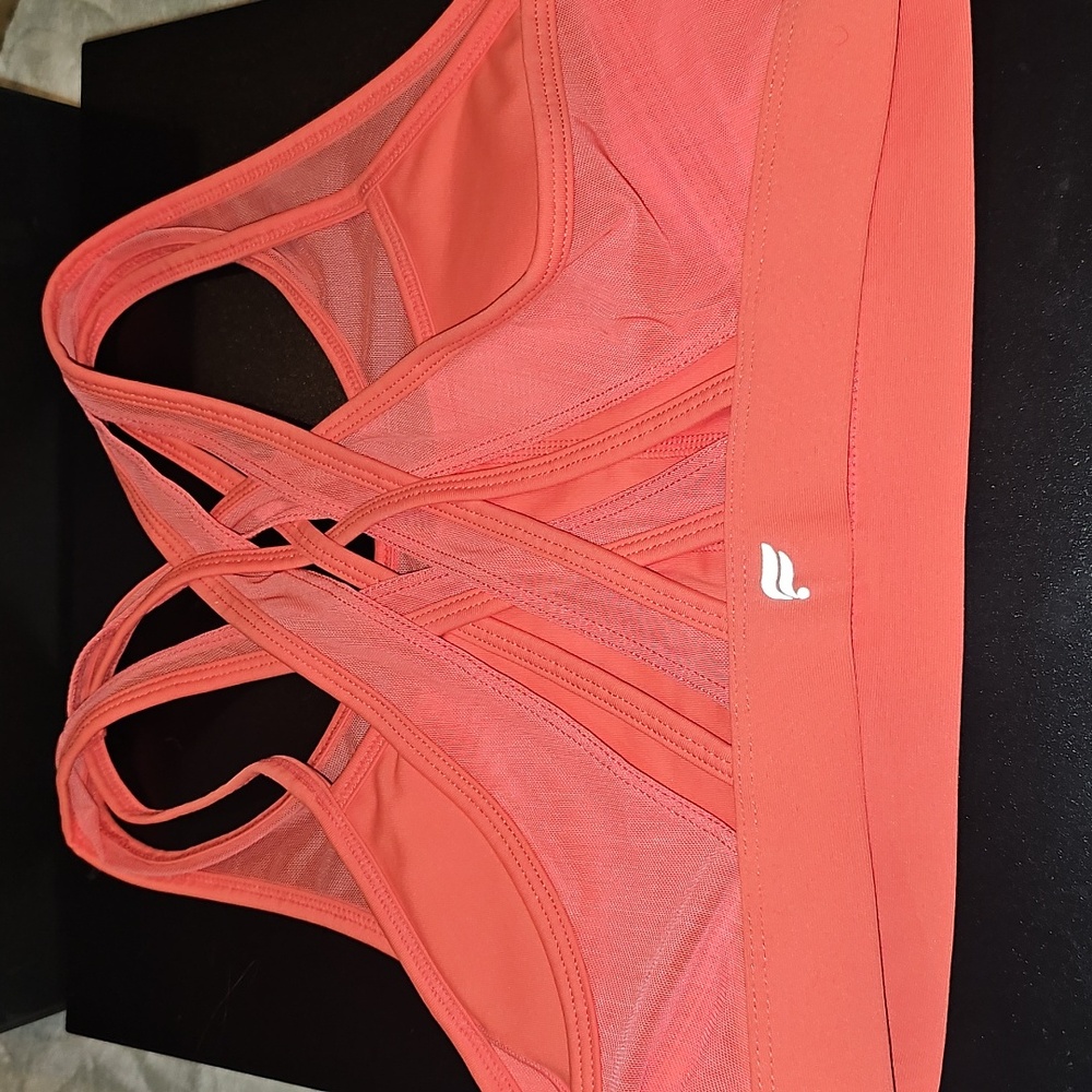 NWT Fabletics 2 piece coral outfit - Picture 6 of 11